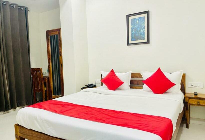 Номер Deluxe, Panchsheel Inn