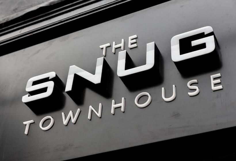 اتاق سوپریور, The Snug Townhouse