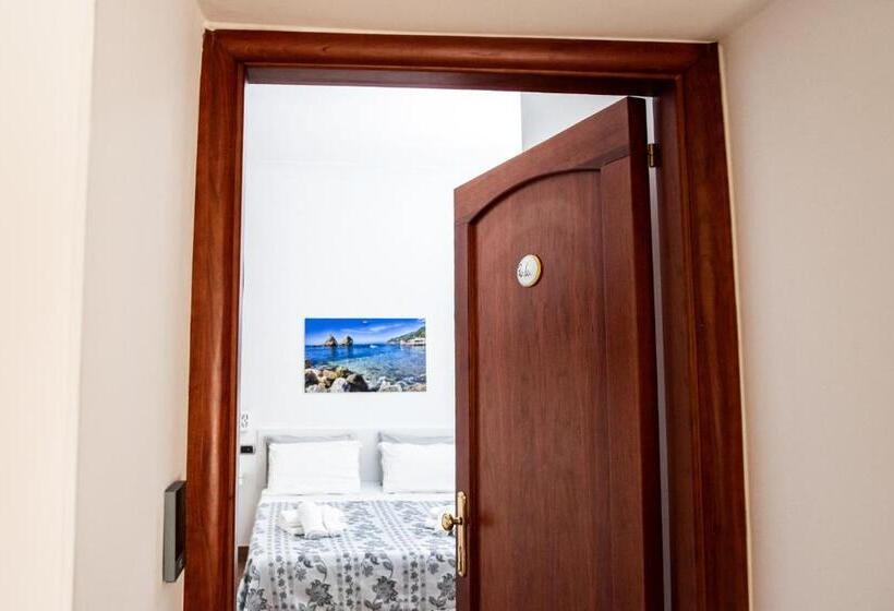اتاق استاندارد, B&b Lo Scrigno