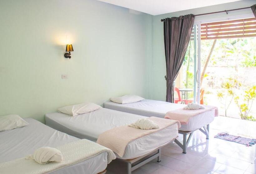 Трехместный Номер Стандарт Вид на Сад, Best House Resort