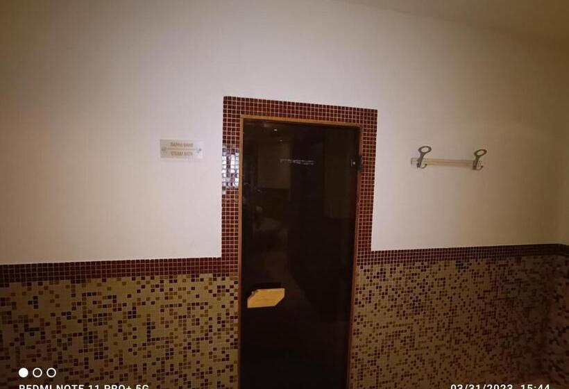 استودیوی لوکس, Studio D06, Green Life Bansko