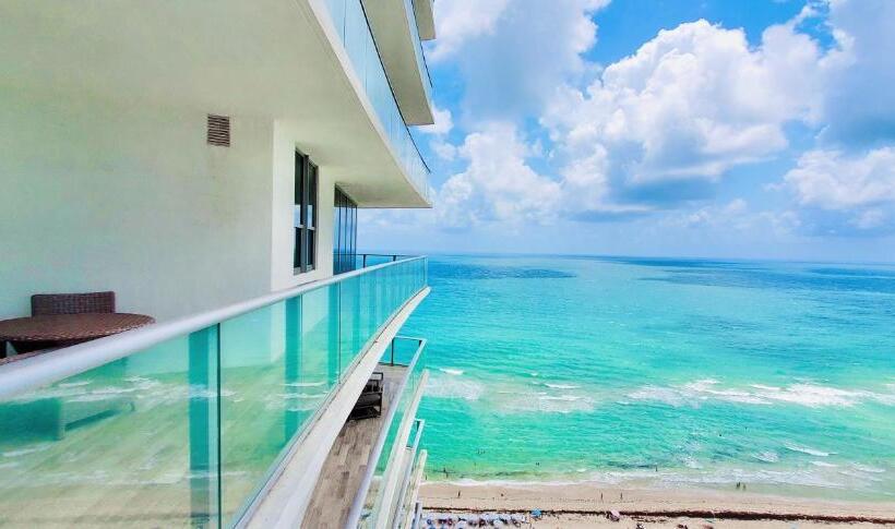 דירת שלושה חדרים, Million Dollar View At Hyde Resort And Residences