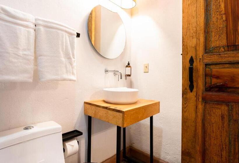 Premium Vierpersoonskamer, Casa I. Madero