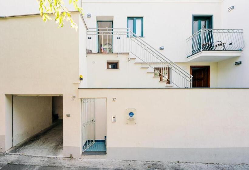 デラックスルーム, B&b Il Vetraio