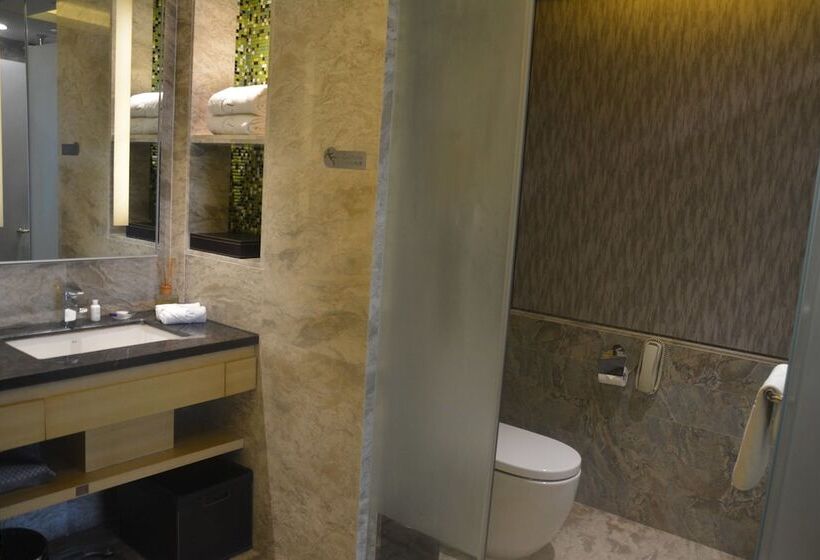 اتاق لوکس, Grand Skylight International Hotel Guiyang