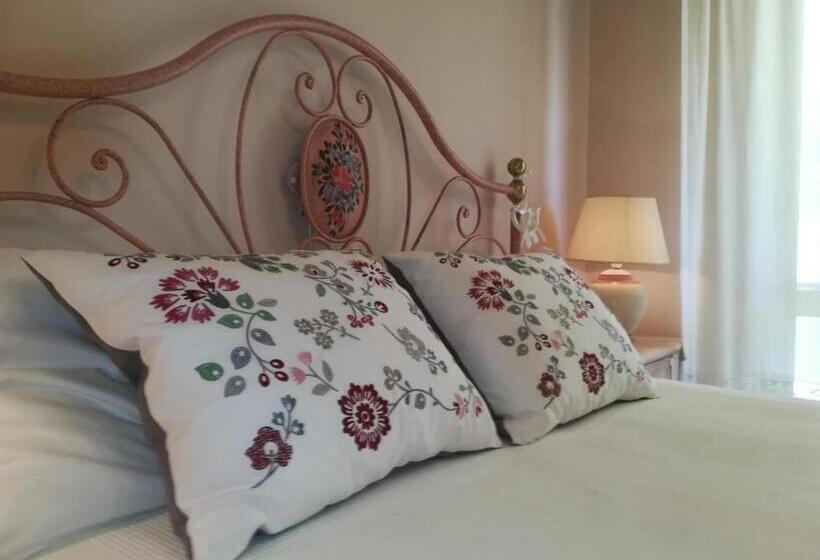 اتاق استاندارد, A Casa Di Tati