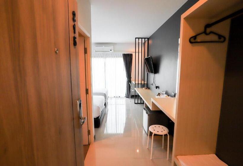 اتاق استاندارد, The Rest Hotel   ประจวบ