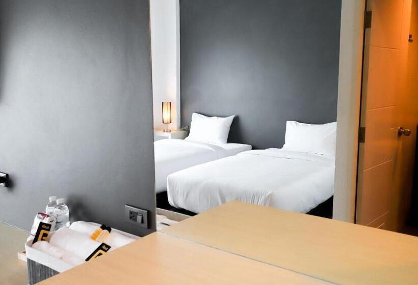 اتاق استاندارد, The Rest Hotel   ประจวบ