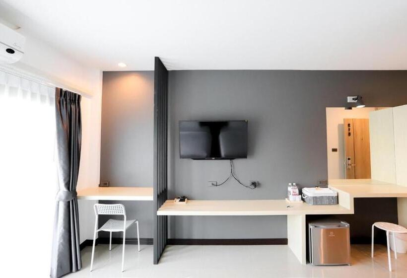 اتاق استاندارد, The Rest Hotel   ประจวบ
