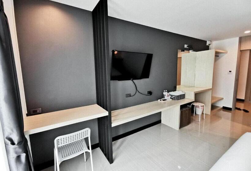 اتاق استاندارد, The Rest Hotel   ประจวบ