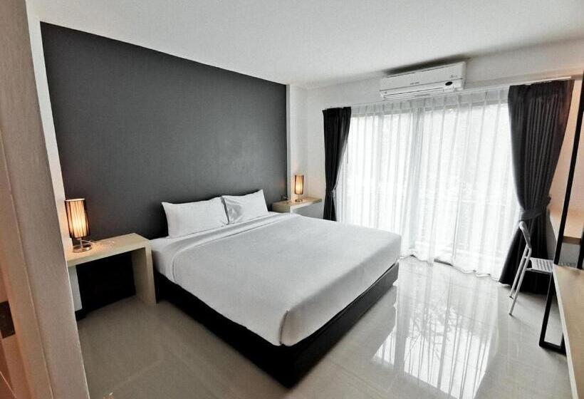 اتاق استاندارد, The Rest Hotel   ประจวบ