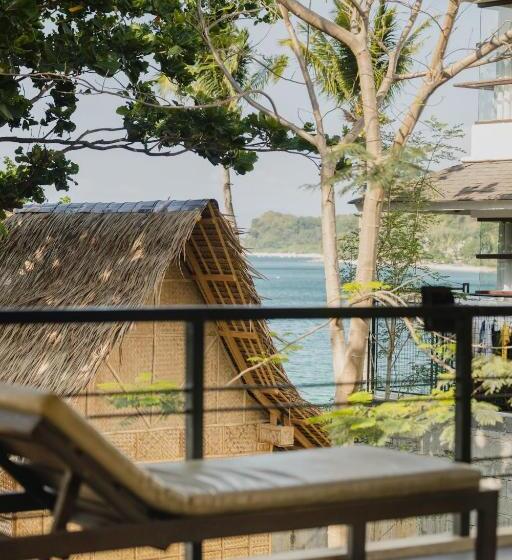 Люкс Вид на Море, Amami Beachfront Villa With Private Beach