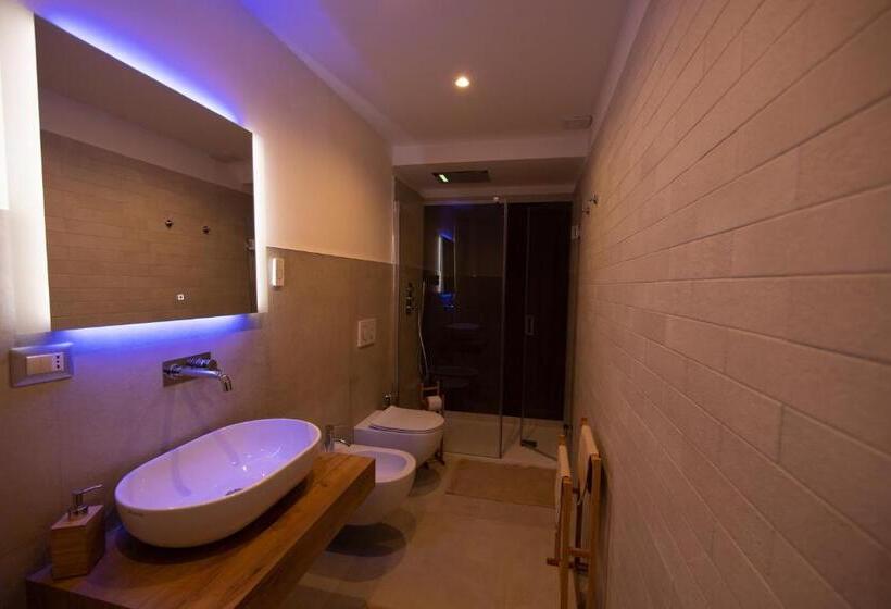 Номер Deluxe, Vincent Suite Luxury B&b