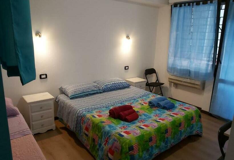 اتاق استاندارد سه نفره, Blu&blu