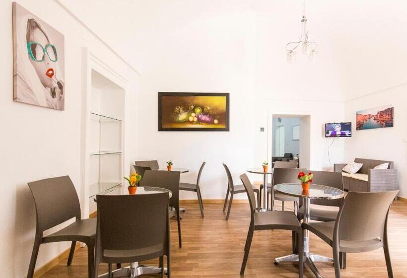 اتاق استاندارد با تخت بزرگ, La Casa Del Barocco