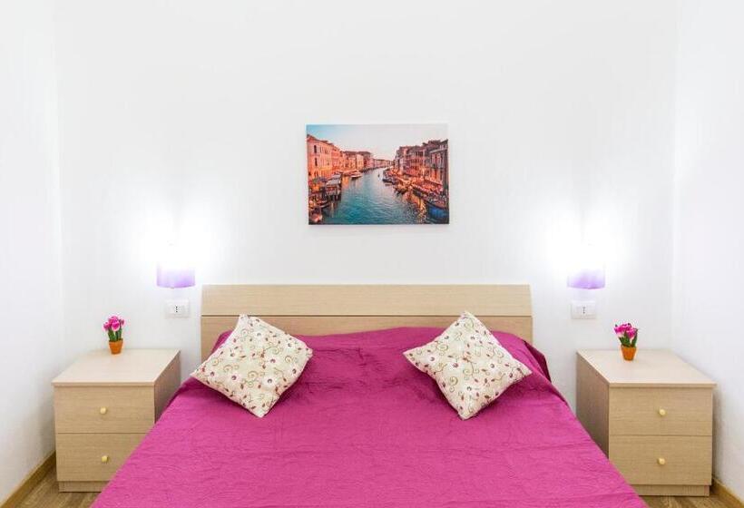 Standard room with outdoor bath, La Casa Del Barocco