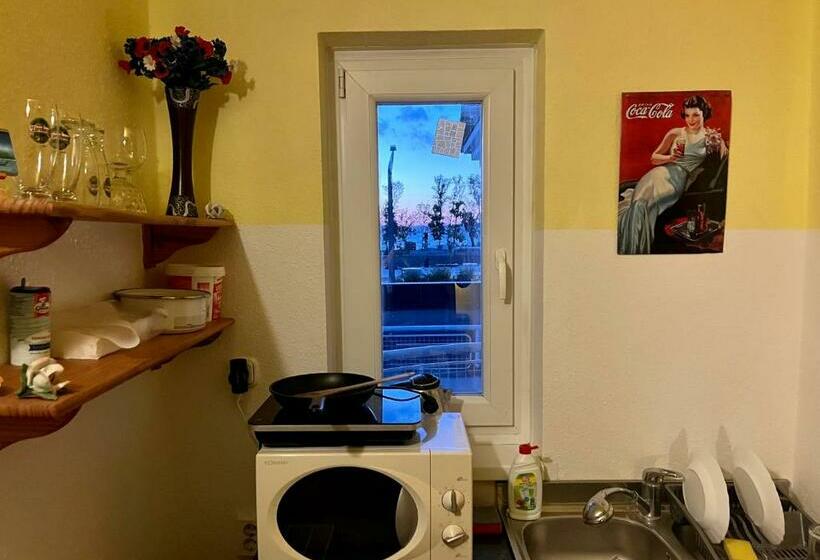 レイクビュースタンダードルーム, Széplak Apartman