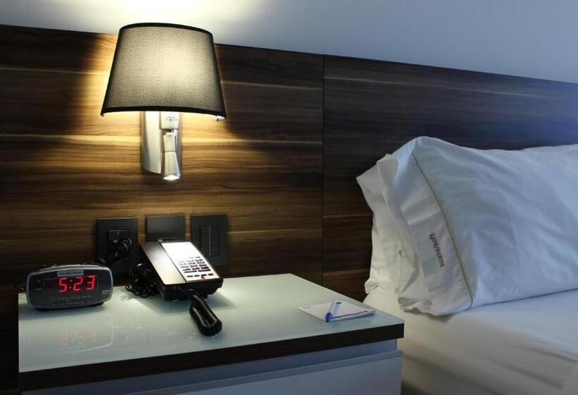 اتاق استاندارد, Holiday Inn Express Puerto Vallarta, An Ihg
