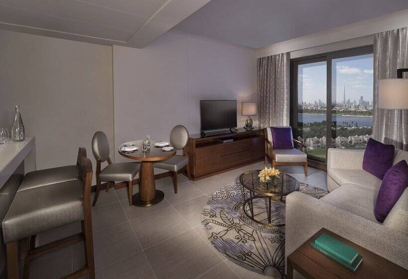 Апартаменты 1 Спальня Вид на Город, Pullman Dubai Creek City Centre Residences