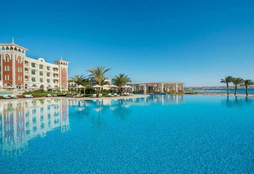 اتاق لوکس با چشم‌انداز دریا, Baron Palace Sahl Hasheesh
