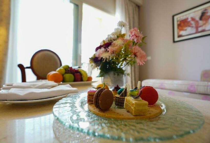 سوئیت رویال, Baron Palace Sahl Hasheesh