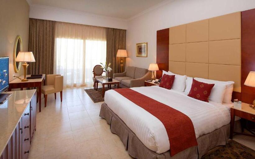 اتاق لوکس با چشم‌انداز دریا, Baron Palace Sahl Hasheesh