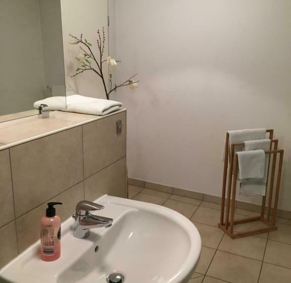 اتاق لوکس, Eberl Hotel Pension München   Feldmoching