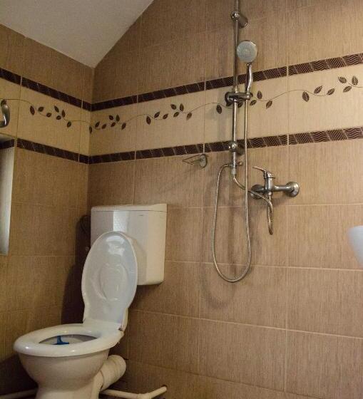 Quarto Estandar Banheiro Compartilhado, Vila Marina&eddy