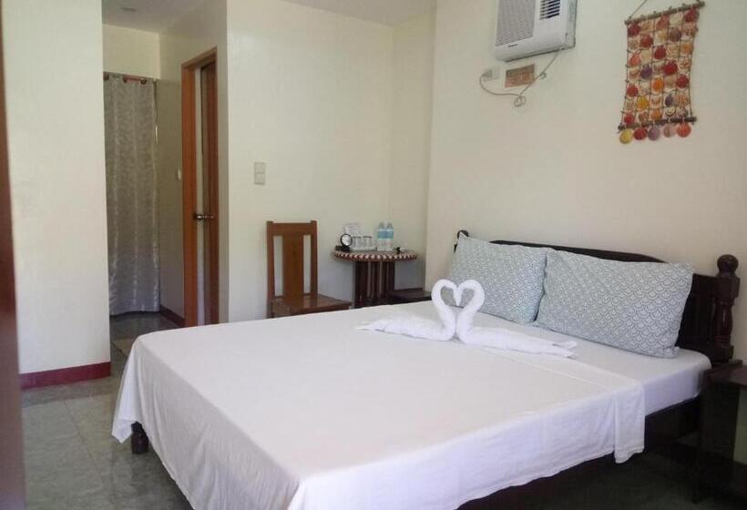 اتاق لوکس با بالکن, Sunshine Paradise Inn