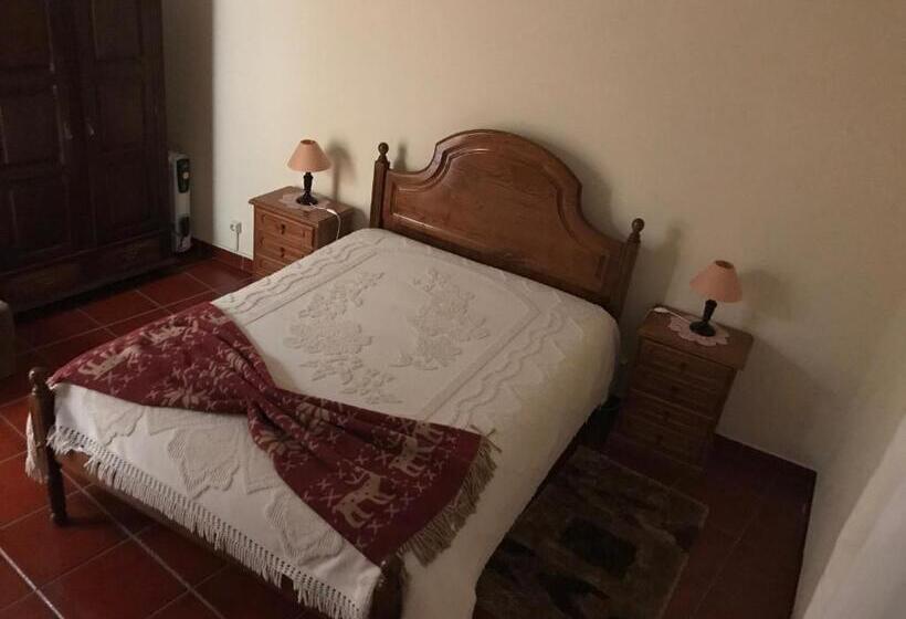 Студия Стандарт, Casa Do Outeirinho