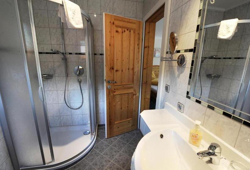 Номер Deluxe с Балконом, Garni Landhaus Platzer