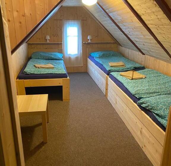 Номер Стандарт Трехместный, Penzion Lesní Zátiší  Harrachov