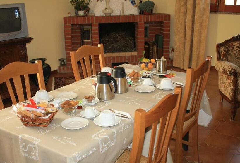 اتاق لوکس, B&b Villa Calagioli