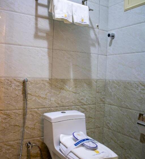 패밀리 스위트, The Palace Hotel Suites   Al Badea