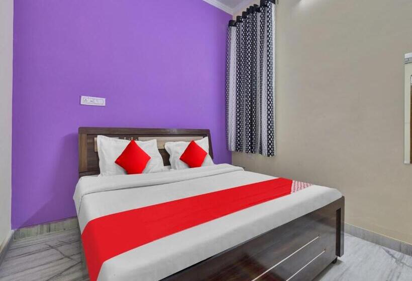 三人经典房间, Oyo 82088  Hastinapur Residency Near Jaipur Airport