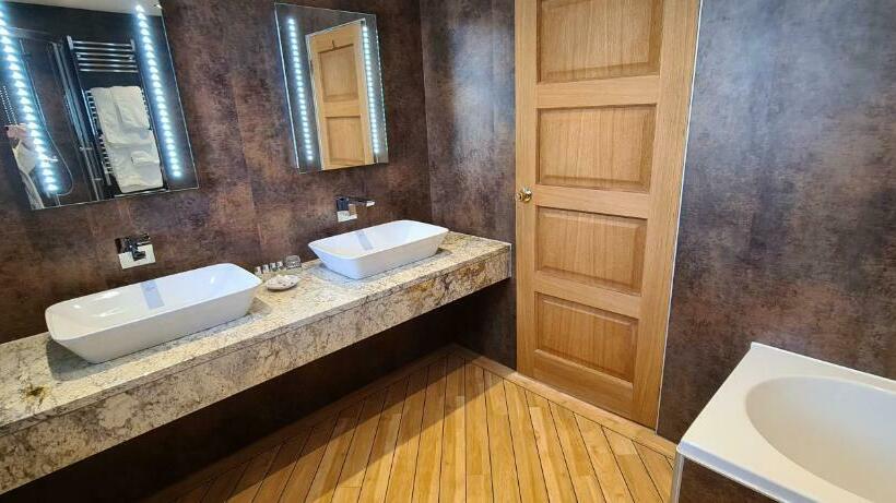 Номер Стандарт Внутренний, Biggin Hall Country House