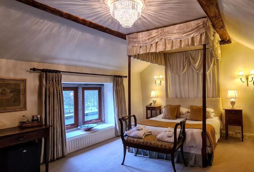 Дом 1 Спальня, Biggin Hall Country House