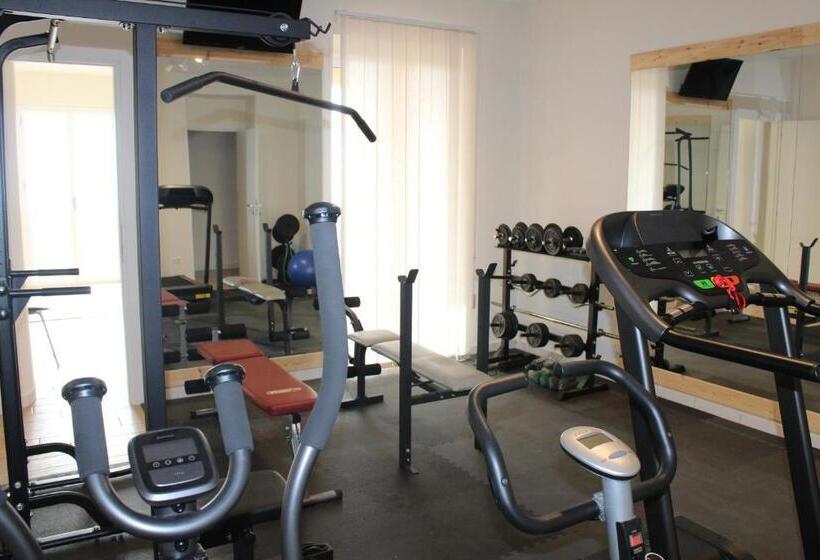 Четырехместный Номер Стандарт, Esseneto Rooms