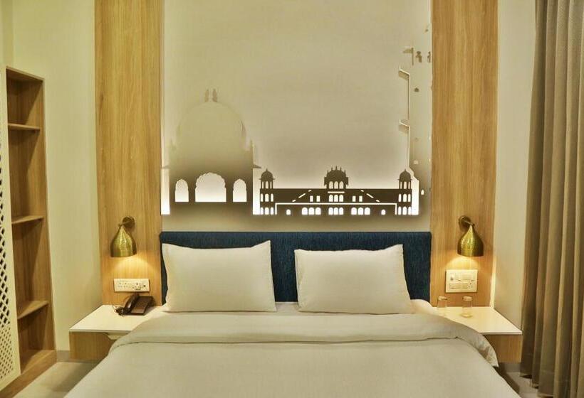 Quarto Deluxe, Ratangarh Palace