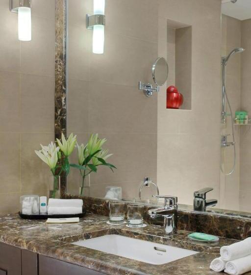 اتاق سوپریور با تخت بزرگ, Courtyard By Marriott Jazan