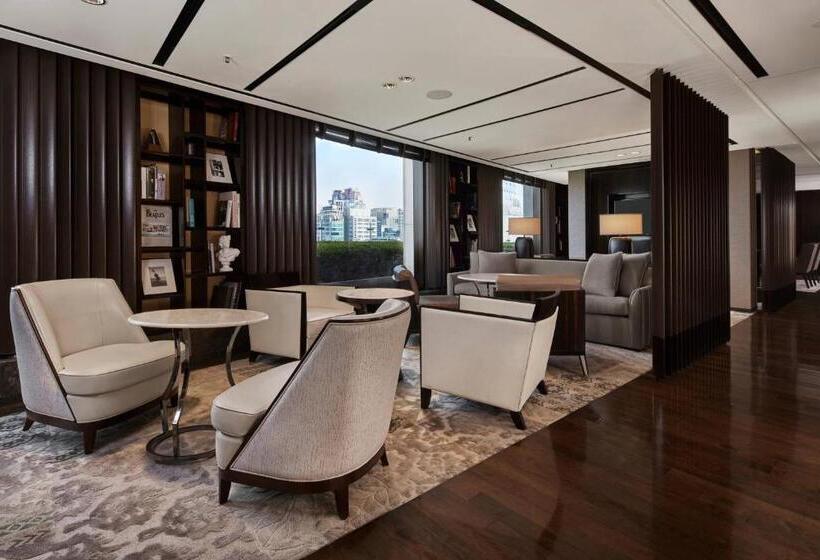 Номер Executive, Jw Marriott Dongdaemun Square Seoul