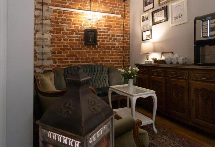 Студия Deluxe, Loft Piotrkowska By Good Time