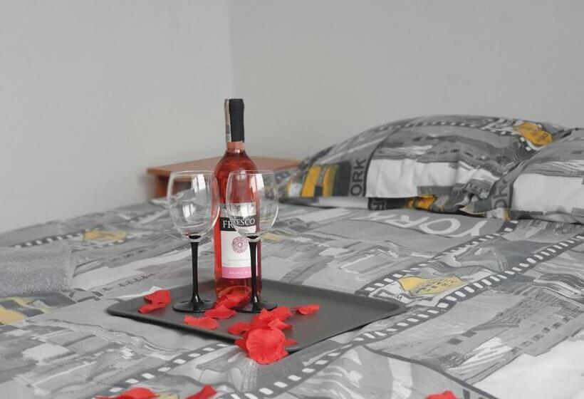 اتاق استاندارد چهار تخته, Twój Hostel Bytom