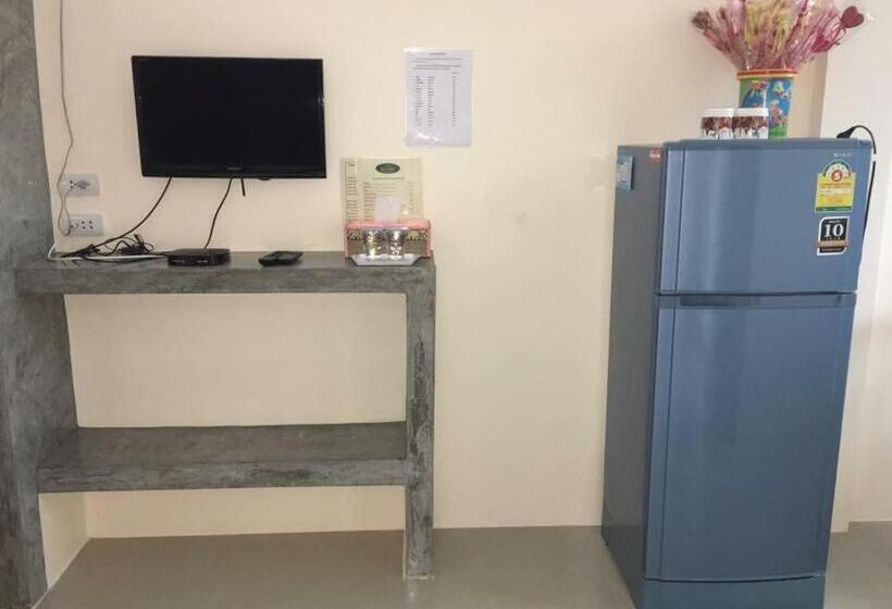 اتاق استاندارد با بالکن, Budchui Guesthouse