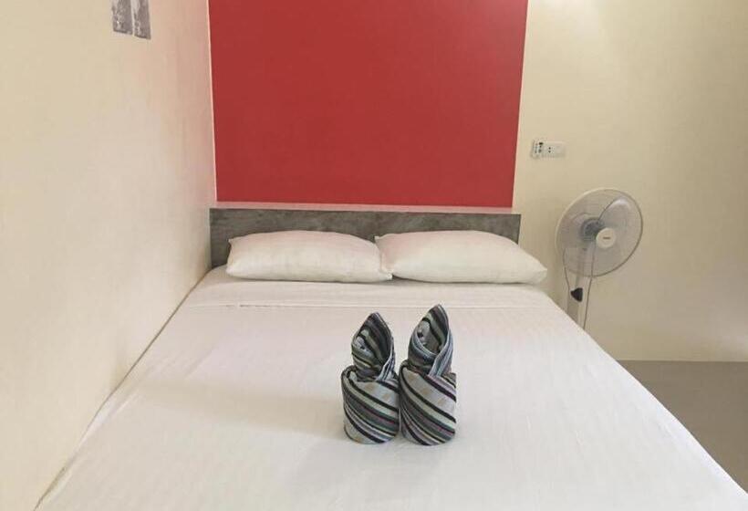 اتاق استاندارد با بالکن, Budchui Guesthouse