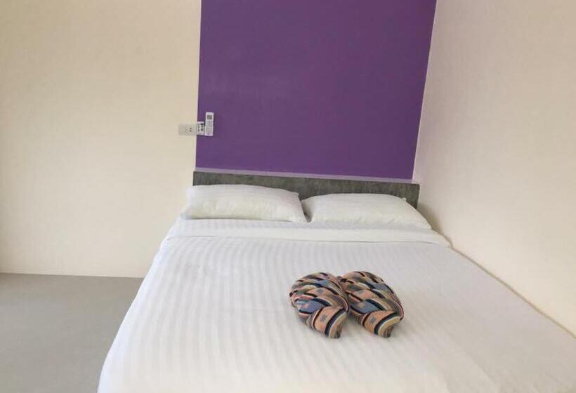 اتاق استاندارد با بالکن, Budchui Guesthouse
