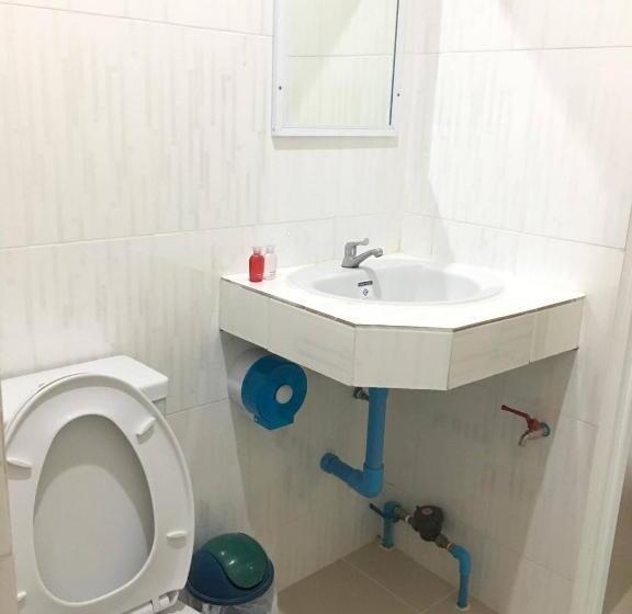اتاق استاندارد, Budchui Guesthouse