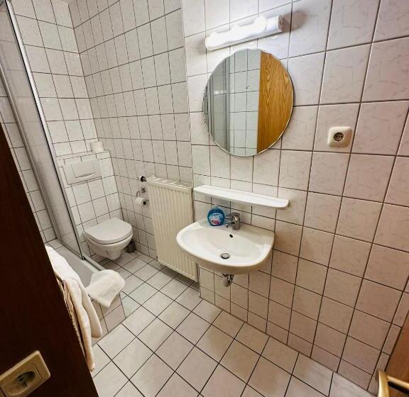 Номер Стандарт, Bff Airport Messe Schlaf   Düsseldorf