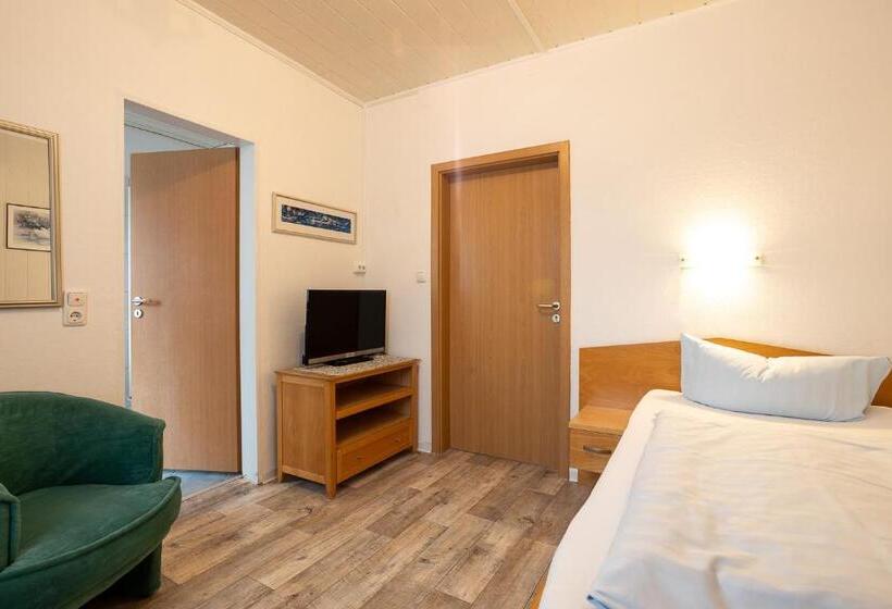 スタンダードシングルルーム, Familien  Und Aparthotel Strandhof