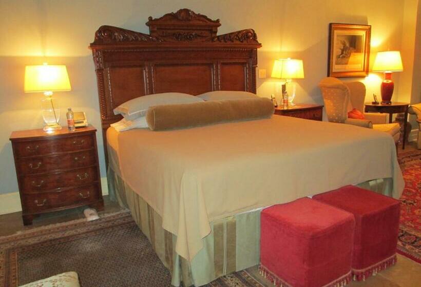 اتاق لوکس با تخت بزرگ, Casa Misha
